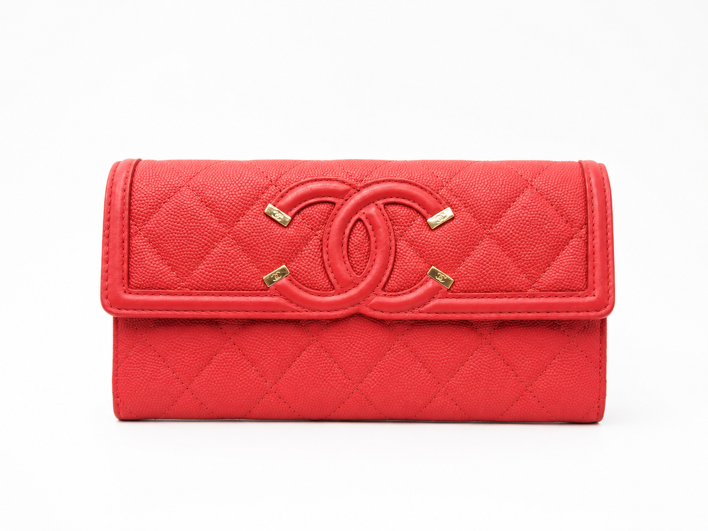 CHANEL Caviar Quilted Large Filigree Gusset Flap Wallet in Red