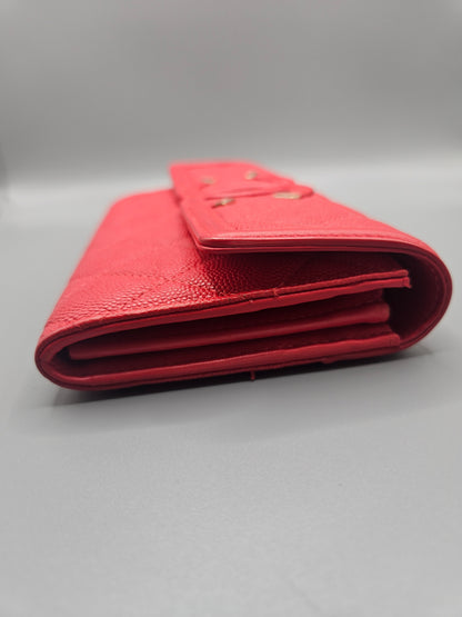 CHANEL Caviar Quilted Large Filigree Gusset Flap Wallet in Red