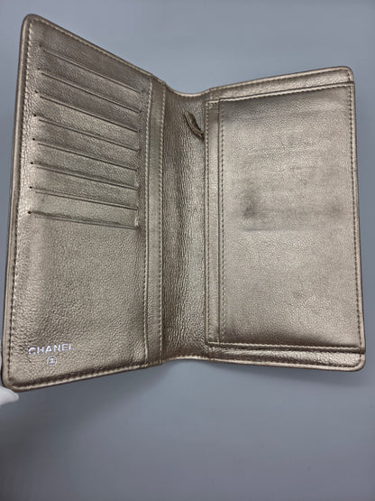 CHANEL Metallic Lambskin Quilted Boy Yen Wallet