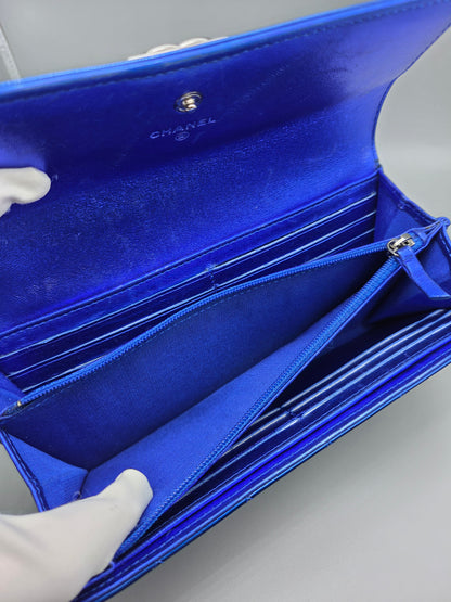 Patent Calfskin Quilted Boy Large Gusset Flap Wallet Blue