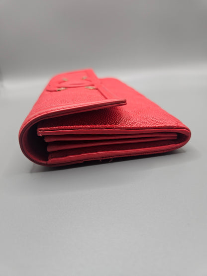 CHANEL Caviar Quilted Large Filigree Gusset Flap Wallet in Red