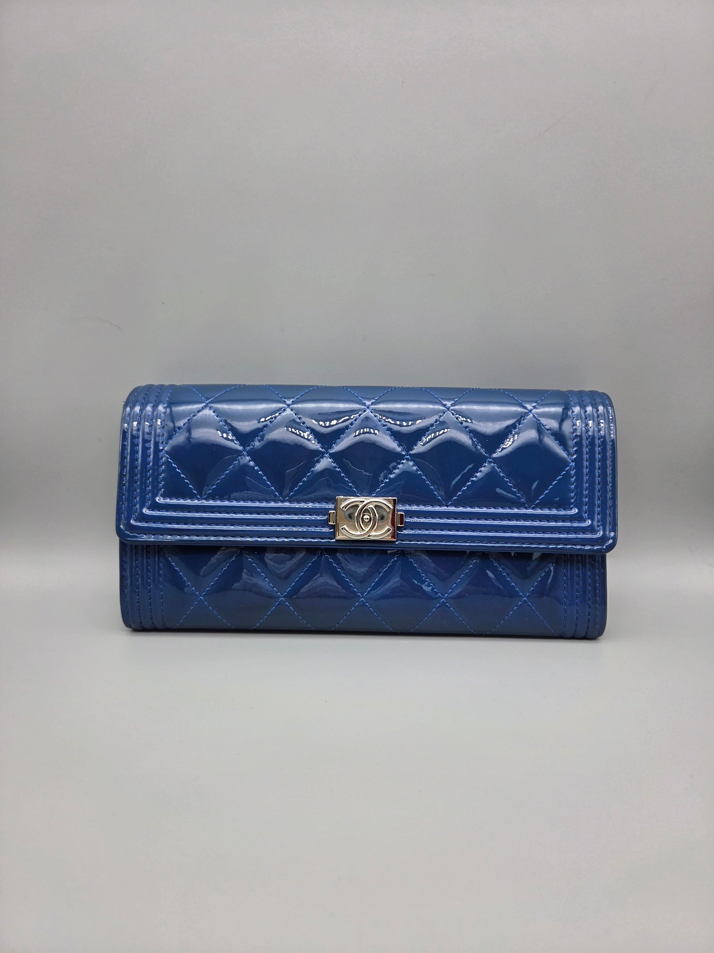 Patent Leather Boy Large Gusset Flap Wallet in Navy Blue