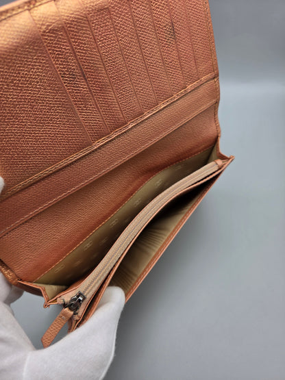 Grained Calfskin CC Button Yen Clutch Wallet in Rose Gold
