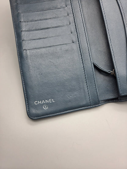 CHANEL Teal Quilted Leather Yen Wallet