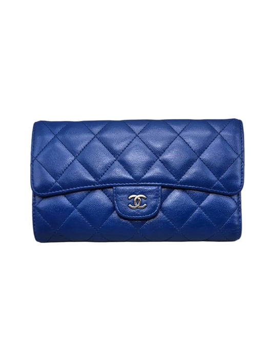 CHANEL Lambskin Quilted Large Flap Wallet in Blue