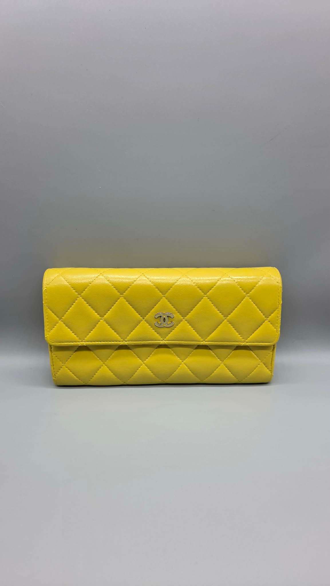 CHANEL Authentic Quilted Wallet/Clutch