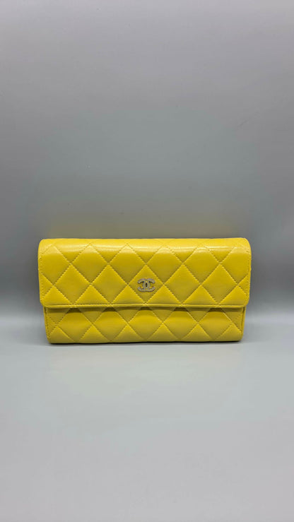 CHANEL Authentic Quilted Wallet/Clutch
