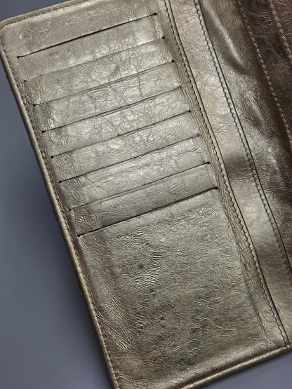 CHANEL Metallic Aged Calfskin Quilted 2.55 Reissue Yen Wallet