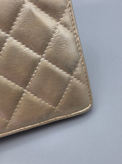 CHANEL Metallic Aged Calfskin Quilted 2.55 Reissue Yen Wallet