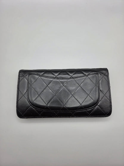 CHANEL Lambskin Quilted Yen Wallet in Black