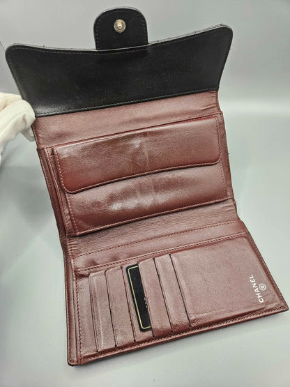 CHANEL Lambskin Quilted Large Flap Wallet in Black