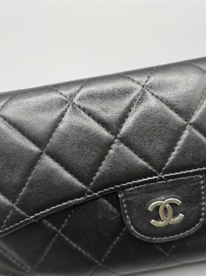 CHANEL Lambskin Quilted Large Flap Wallet in Black