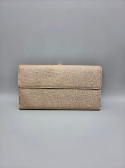 CHANEL Grained Calfskin CC Button Wallet