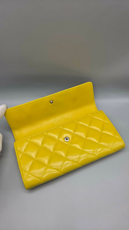 CHANEL Authentic Quilted Wallet/Clutch
