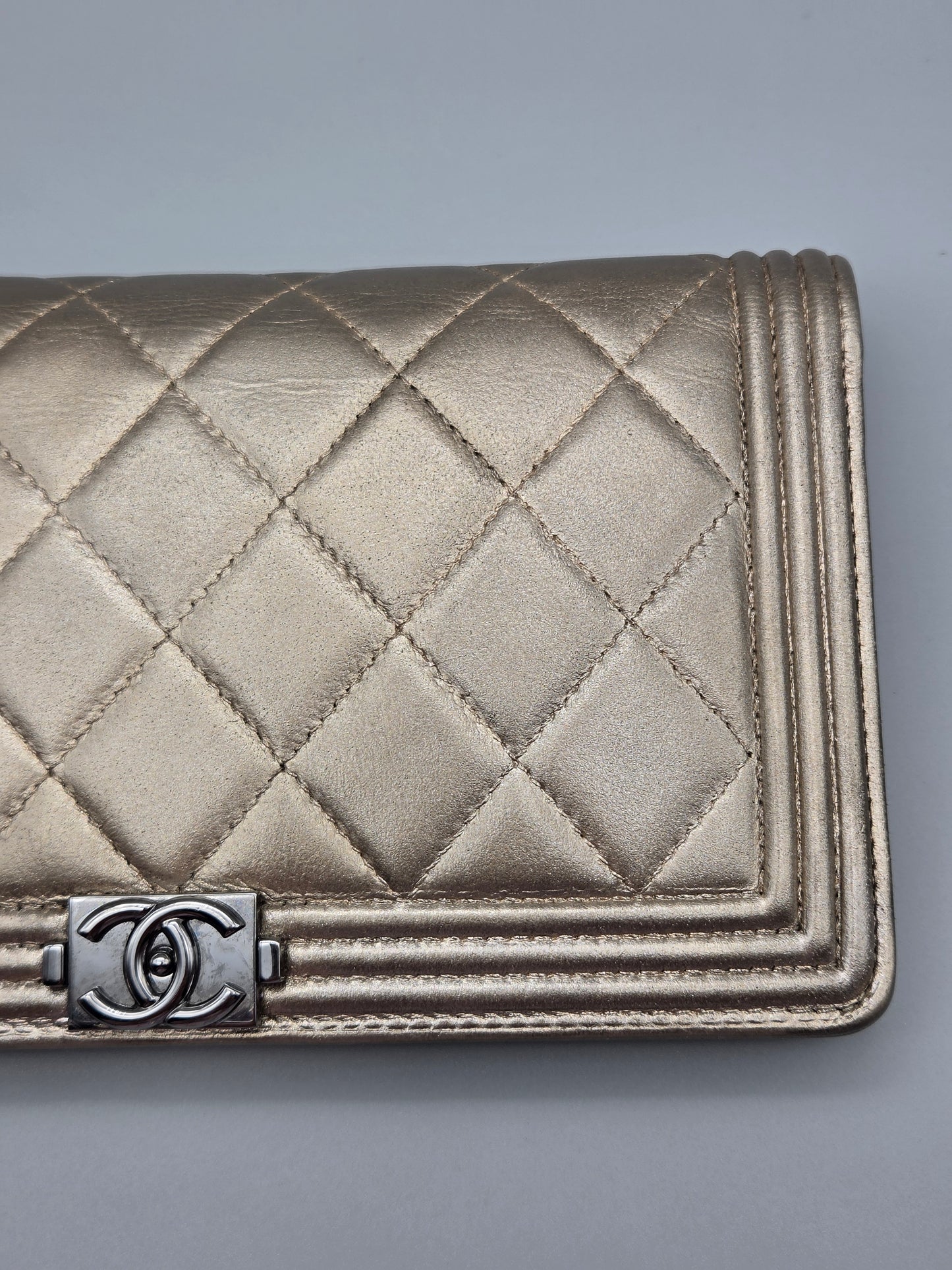 CHANEL Metallic Lambskin Quilted Boy Yen Wallet