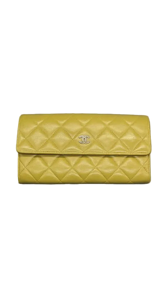 CHANEL Authentic Quilted Wallet/Clutch