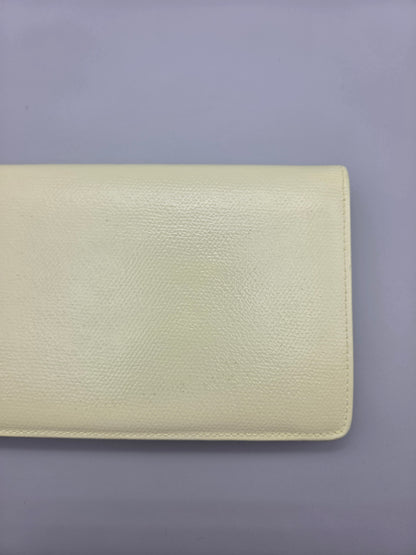 Grained Calfskin CC Button Yen Clutch Wallet in Pale Yellow