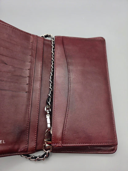 CHANEL Lambskin Quilted Yen Wallet in Black